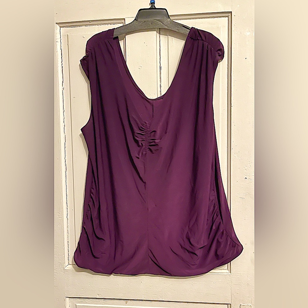 Torrid cap sleeve top.